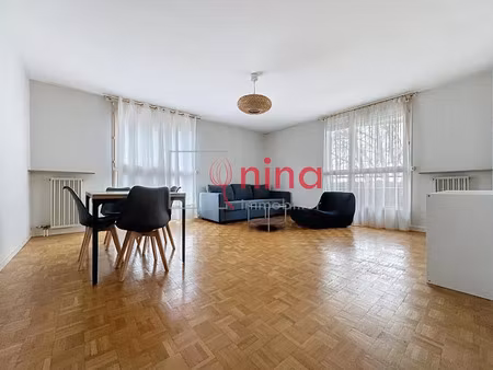 location meublée appartement 3 pièces 70 m² à creteil (94000)  1 295 €