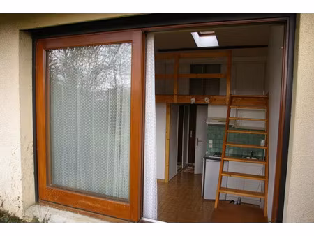 location appartement 1 pièce 18 m² à guyancourt (78280)  800 €