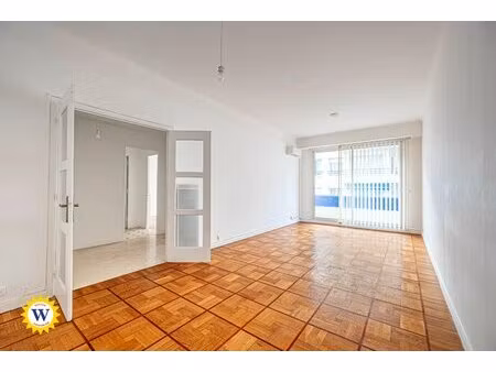 nice centre - 2 pieces vide terrasse