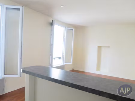 studio rue jean nicot paris 7