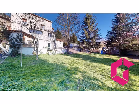 maison rénovée 116m2 hab. + apt t3 80m2 loué 513€/mois  ter