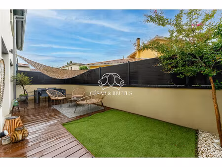 maison de 2020 et sa terrasse- garage double