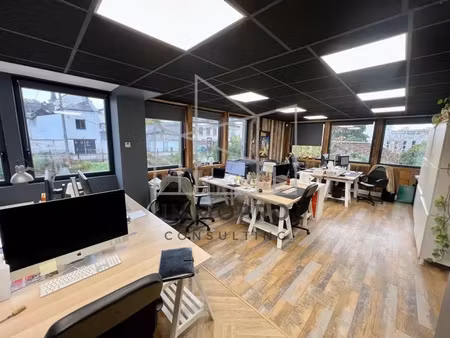 a louer / bureaux + local / rouen ouest