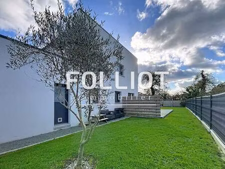 vente maison à carentan-les-marais (50500) : à vendre / 143m² carentan-les-marais