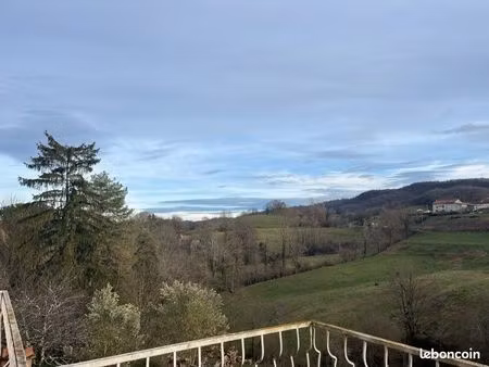 rimont centre – maison 150 m²  jardin  vue  fort potentiel division  école et commerces à 