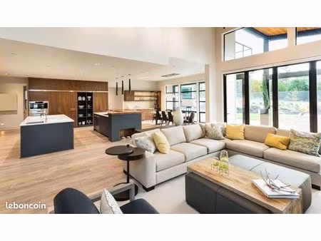 maison 6 pièces 235 m²