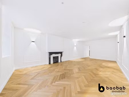 appartement 6 pièces 238 m²