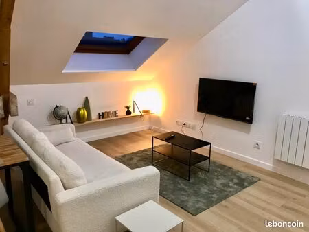 appartement de charme 2 pieces refait à neuf- 40m2