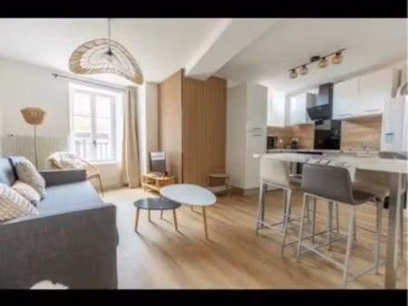 t2 49 m2 cathédrale