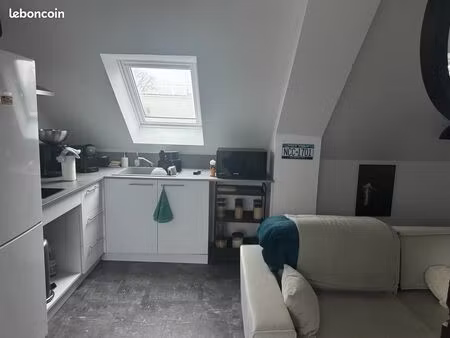 appartement t2 atypique - 2ème étage + 1 place de parking