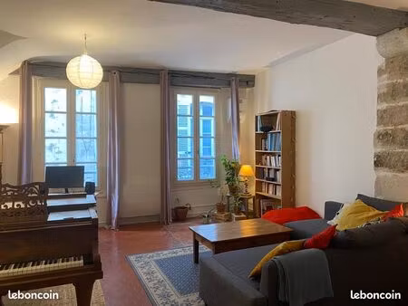 appartement meublé t2 intra-muros avignon centre