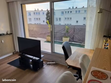 studio meublé 30m² bien agencé   à 6 minutes à pieds du rer a le vésinet le pecq