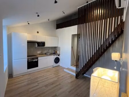 magnifique t2 meublé avec mezzanine – centre de trets