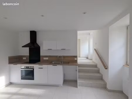 maison 3 pièces de 58 m2
