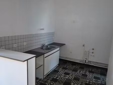 t3 quartier gare angers