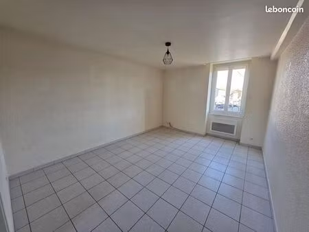 appartement 3 pièces 55 m²