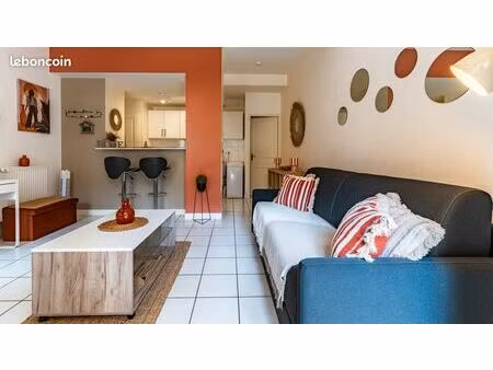 particulier loue studio meublé centre ville dijon