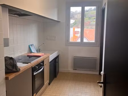 t4 traversant dernier étage