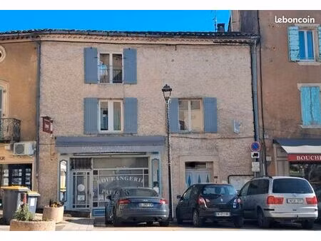 local commercial sur beaumes de venise