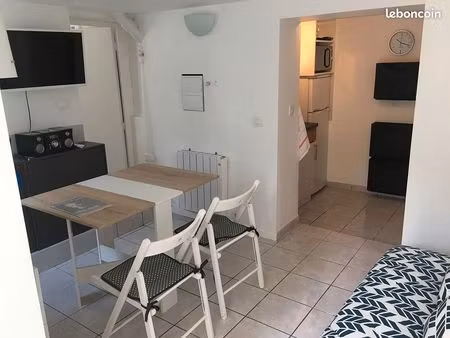 studio 19m2 avec terrasse proche parc de sceaux