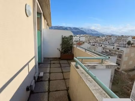 appartement 3 pièces 60 m²