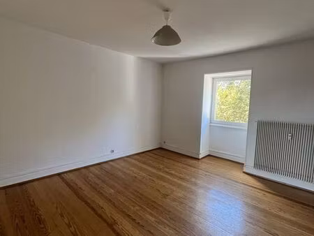 appartement 4 pièces 84 m²