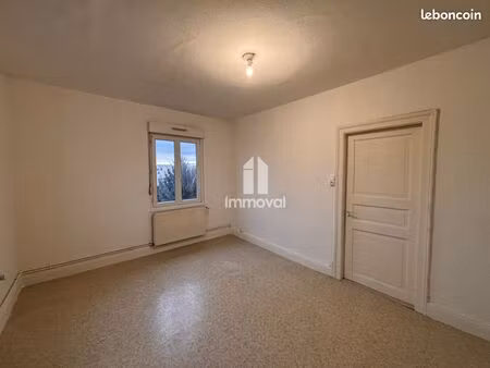 appartement 3 pièces 64 m²