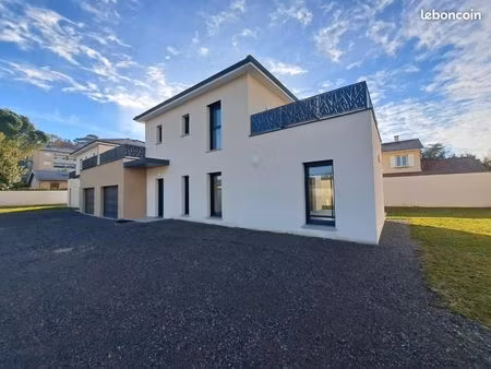 maison 5 pièces 135 m²