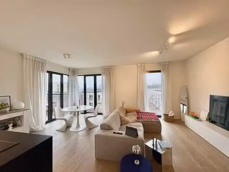 appartement met 2 slaapkamers en terras