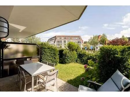 appartement-jardin baigné de soleil au zoute