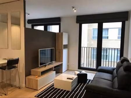 appartement/studio au centre  avec jardin intérieur