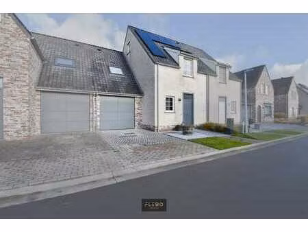 recente woning met 4 slaapkamers op toplocatie te wenduine!