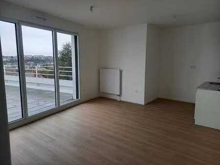 location appartement 2 pièces à laval (53000) : à louer 2 pièces / 44m² laval