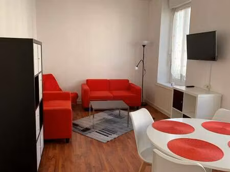 location appartement 2 pièces meublé à rosporden (29140) : à louer 2 pièces meublé / 37m² 