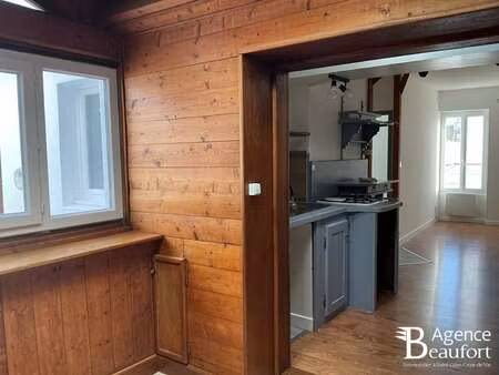 location appartement 2 pièces à saint-gilles-croix-de-vie (85800) : à louer 2 pièces / 46m