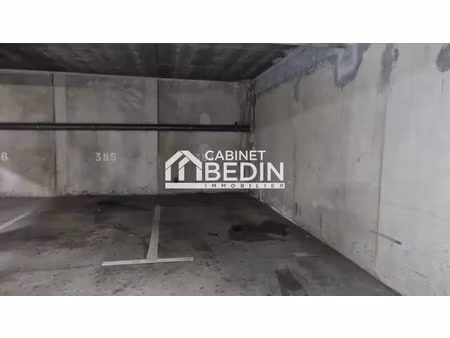 location parking 16 m² à toulouse (31000)  65 €