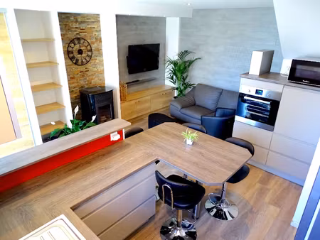 location meublée maison 2 pièces 64 m² à la verrie (85130)  630 €