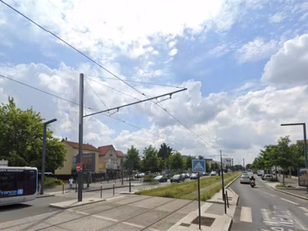 location locaux professionnels 42 m² à choisy-le-roi (94600)  14 460 €