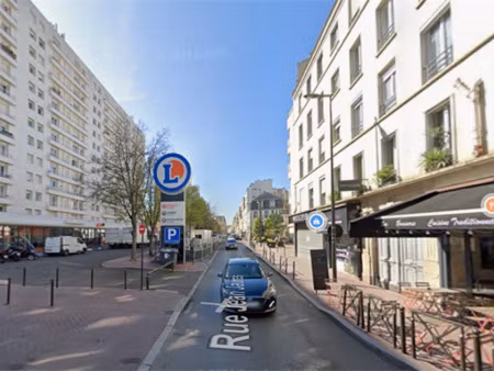 location locaux professionnels 81 m² à levallois-perret (92300)  38 400 €