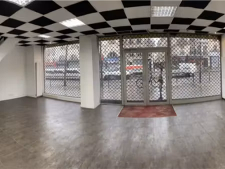 location locaux professionnels 241 m² à paris 10ème (75010)  106 008 €