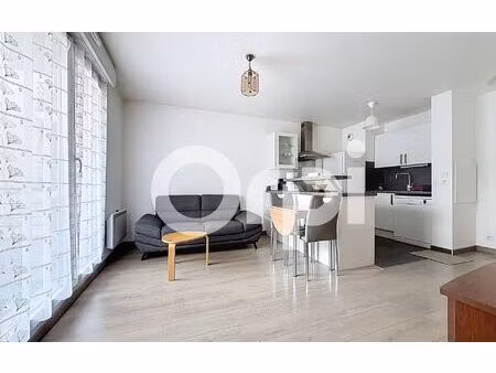 location appartement  42.69 m² t-2 à châtillon  1 100 €