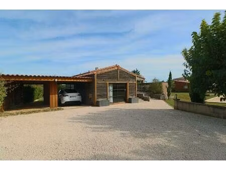 superbe villa contemporaine en bois sur un terrain de 2500 m2 avec piscine  appartement...