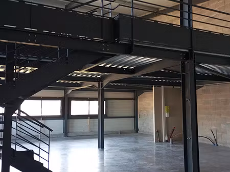 location locaux professionnels 0 pièces 250 m² à lure (70200)  1 450 €