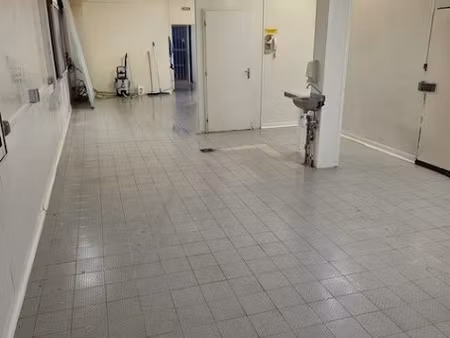 location locaux professionnels 155 m² à toulouse (31000)  2 400 €