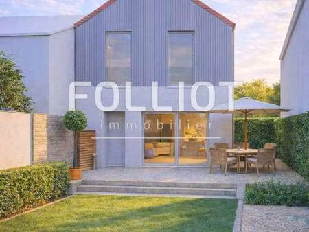 vente terrain à douvres-la-délivrande (14440) : à vendre / 143m² douvres-la-délivrande