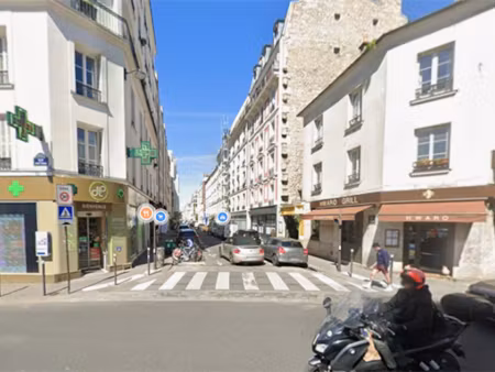 location locaux professionnels 110 m² à paris 15ème (75015)  50 004 €