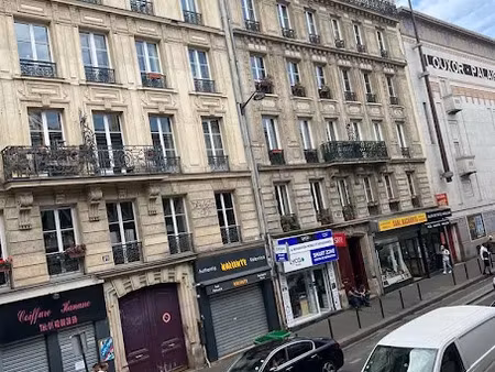 location locaux professionnels 97 m² à paris 18ème (75018)  60 000 €