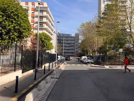 location locaux professionnels 120 m² à villemomble (93250)  25 008 €