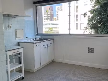 location appartement 1 pièce 55 m² à massy (91300)  935 €