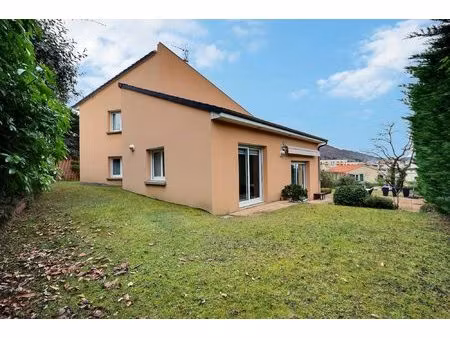 exclusivite clermont-ferrand belle villa avec quatre chambres et